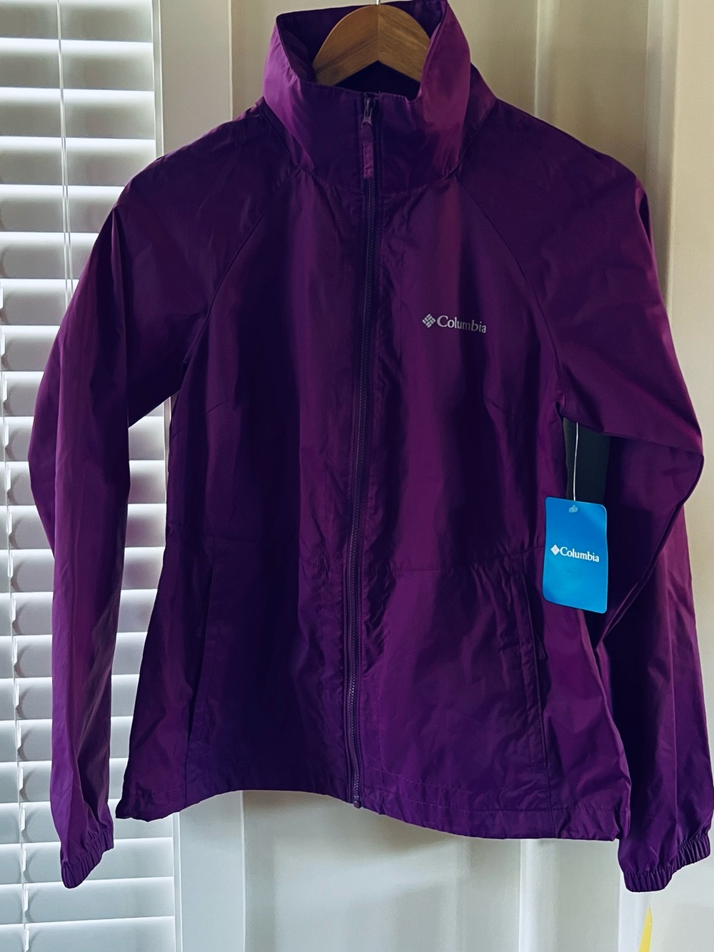 Columbia Deep Purple Hooded Rain Jacket - Ladies Small